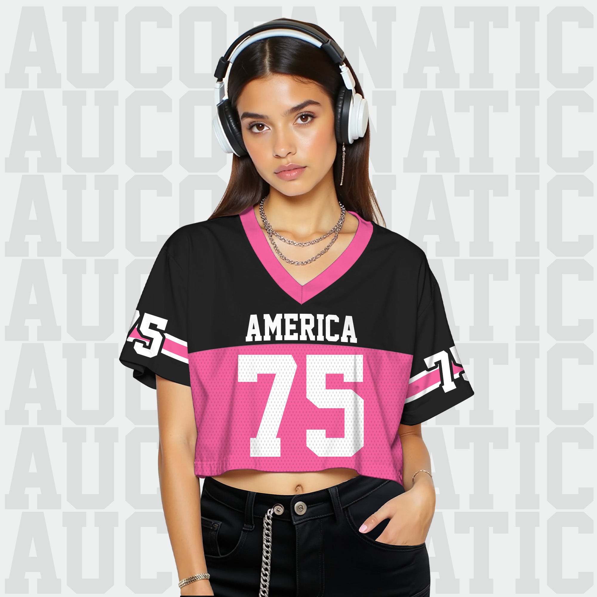 Custom Black Pink Cropped Football Jersey, Sports Girl Outfit